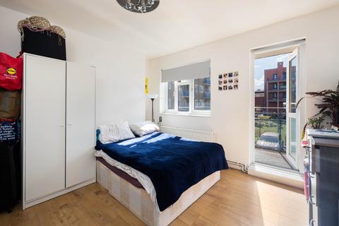 2 bedroom flat for sale, Frampton Park Road, London, E9