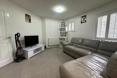 undefined, Springhead Parkway, Northfleet, Kent, DA11