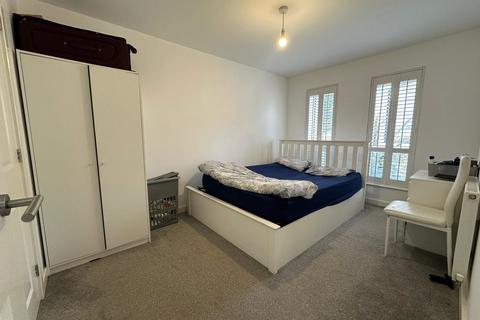 undefined, Springhead Parkway, Northfleet, Kent, DA11
