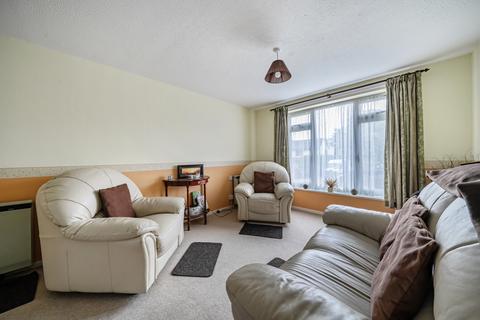 1 bedroom apartment for sale, Church Road, Sutton At Hone, Dartford, Kent, DA4