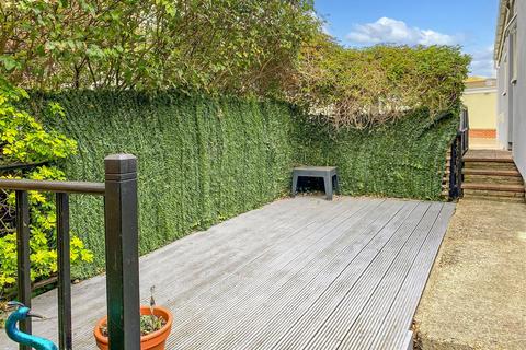 2 bedroom park home for sale, Harbour View Park, Rope Walk, Littlehampton