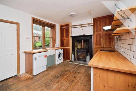 3 bedroom terraced house to rent, East Cliff Dover CT16