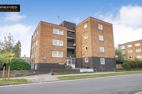 undefined, Lothair Court, Hatfield