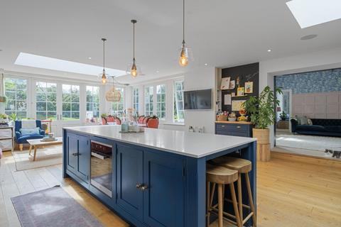 5 bedroom house for sale, La Rue De La Maitrerie, St. Saviour, Jersey