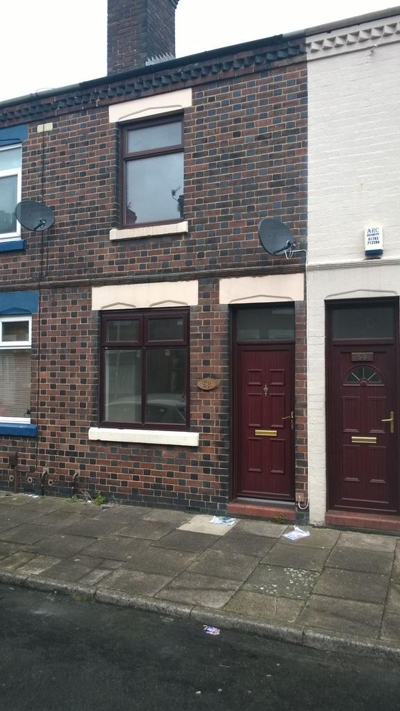 Welby Street, Fenton, StokeOnTrent ST4 2 bed house £503 pcm (£116 pw)