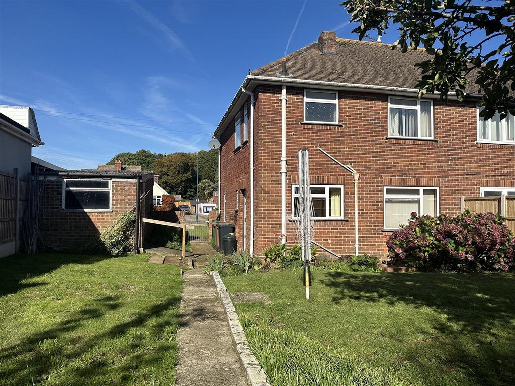 93 Poplar Grove.jpg