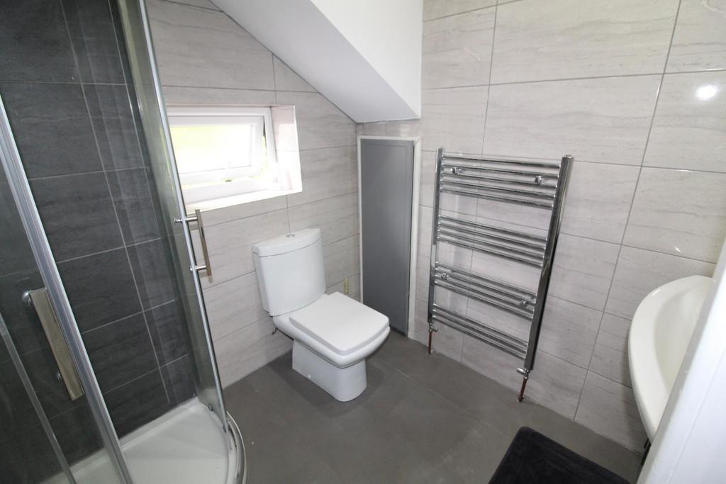 Upstairs bathroom
