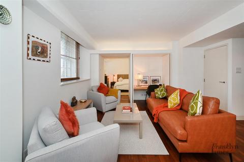 1 bedroom apartment for sale, The Listed Building, Wapping, London E1W