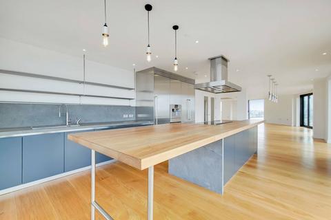 3 bedroom flat to rent, Cobblestone Square, Wapping, London, E1W