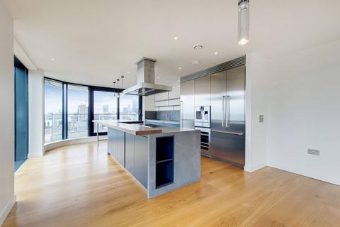 3 bedroom flat to rent, Cobblestone Square, Wapping, London, E1W