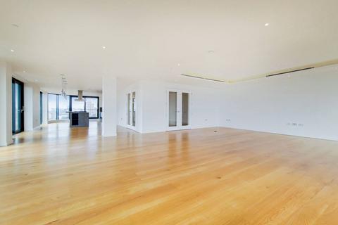 3 bedroom flat to rent, Cobblestone Square, Wapping, London, E1W
