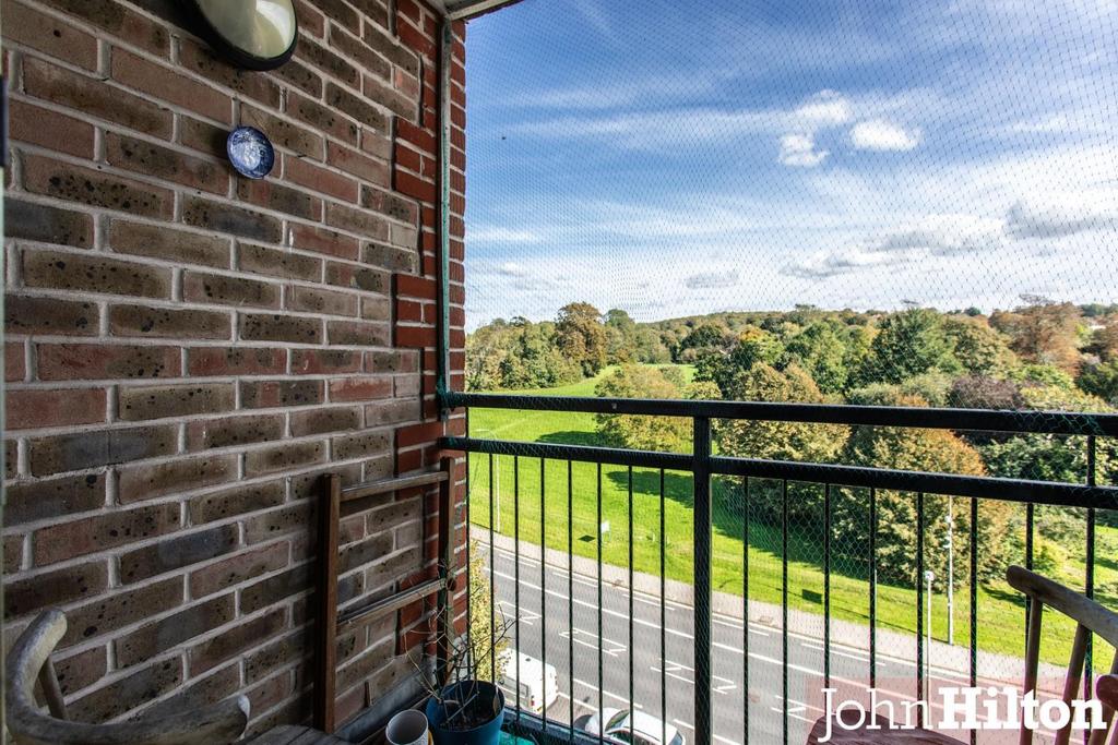 London Road, Patcham, Brighton - View 3