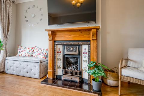 23 Kippen Drive, Clarkston, Glasgow, G76 8JG