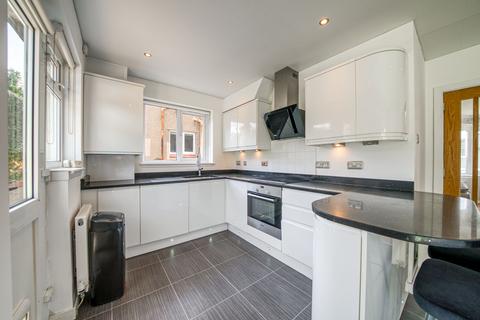23 Kippen Drive, Clarkston, Glasgow, G76 8JG