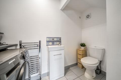23 Kippen Drive, Clarkston, Glasgow, G76 8JG