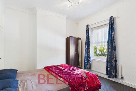 3 bedroom terraced house for sale, Morton Street, Middleport, Stoke-on-Trent, ST6