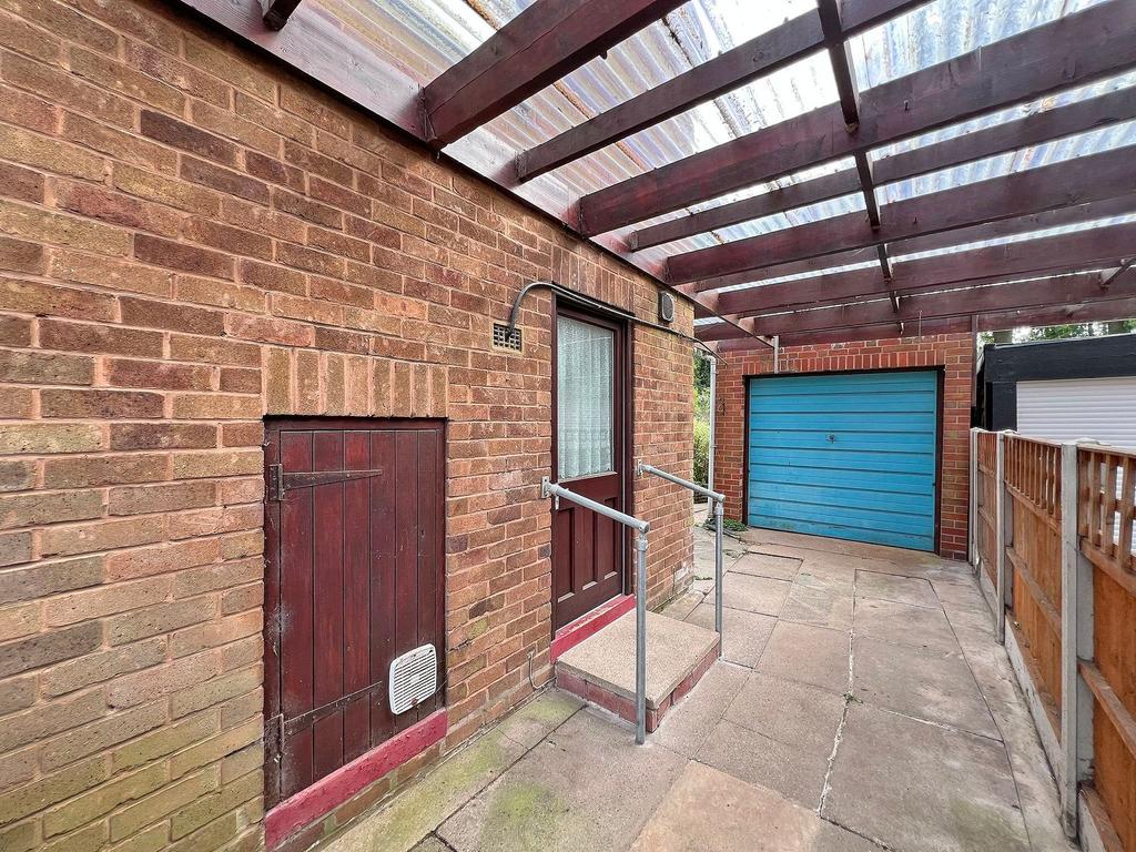 Car Port/Garage