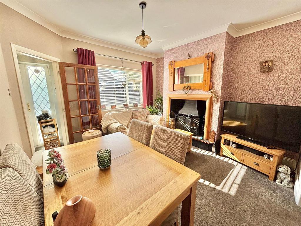 Dining Room/ Snug