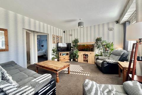 undefined, Carrington Avenue, Hornsea