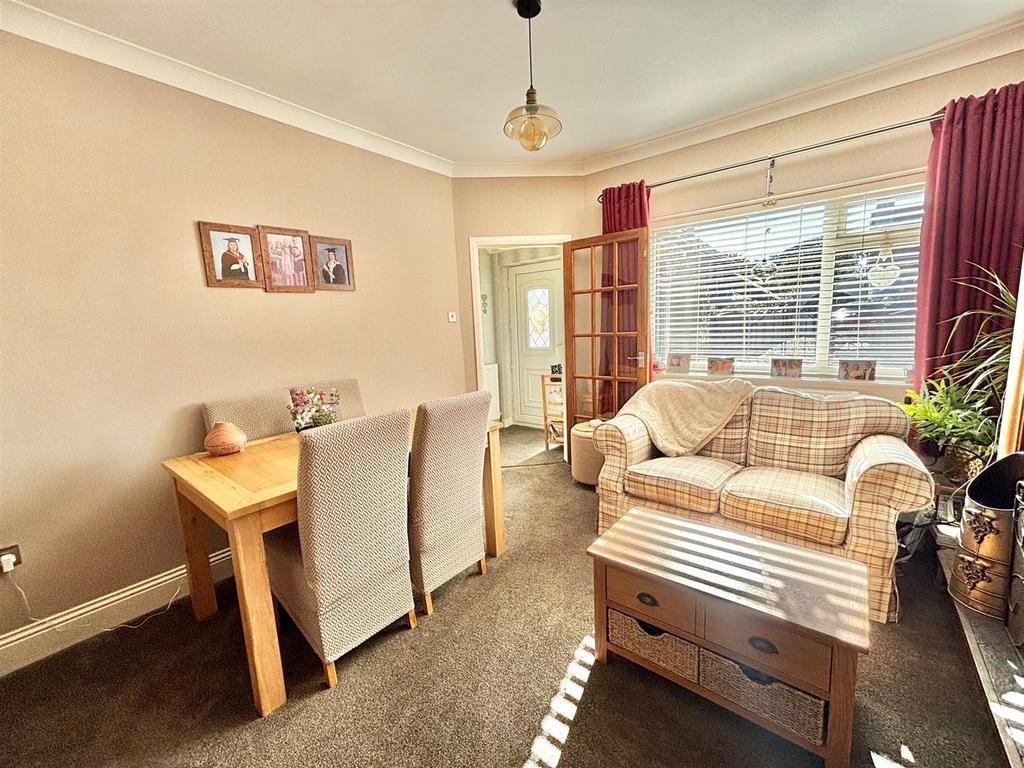 Dining Room/ Snug