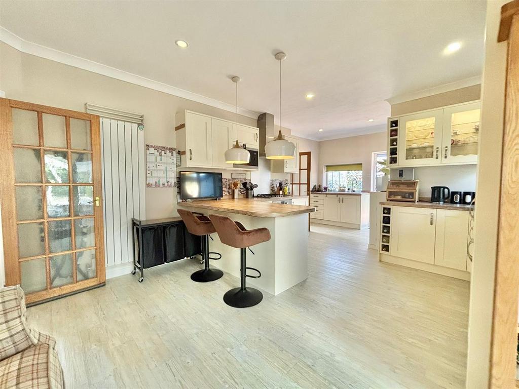Kitchen Diner