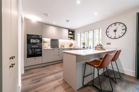 4 bedroom detached house for sale, Old Halt Close, Fawkham Road, Fawkham, Kent, DA3