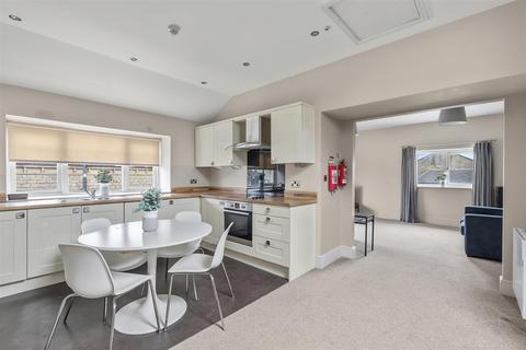 undefined, Crescent Court, Ilkley LS29