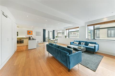 3 bedroom flat for sale, Dean Street, Soho, London