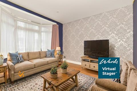 27 Cobden Road, Hythe, CT21 6EY