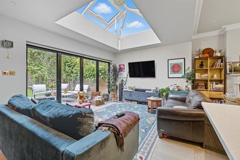 4 bedroom house for sale, Wanstead Park Avenue, Aldersbrook