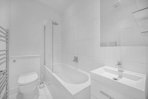 2 bedroom flat for sale, Wallace Road, Canonbury, Islington, London