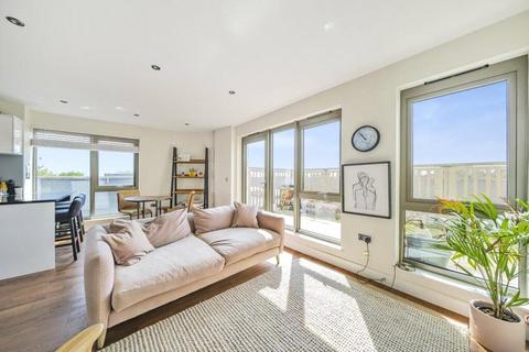 1 bedroom apartment for sale, Huxley House, London NW3