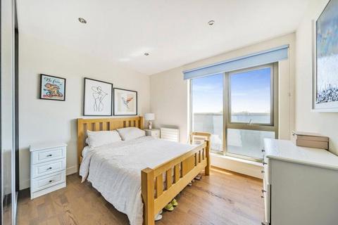 1 bedroom apartment for sale, Huxley House, London NW3