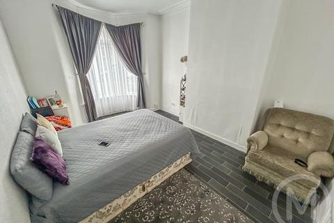 37 Rydal Avenue, Blackpool, FY1 4AR