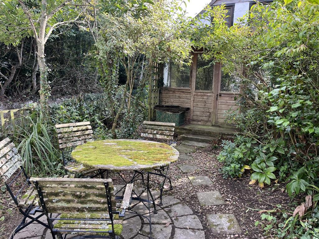 Garden 1.JPG
