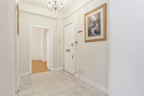 undefined, Grove End Road, London