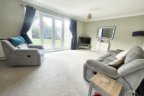 undefined, Markham Avenue, Bournemouth, BH10 7
