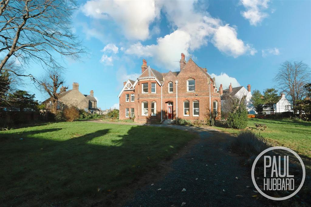 IMG 9290-2 (1).jpg