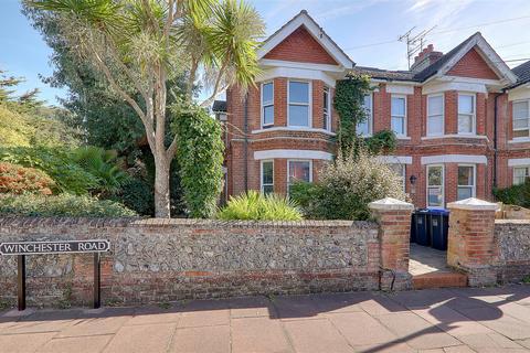 2 bedroom flat for sale, Winchester Road, Worthing BN11