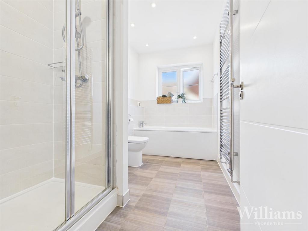 CAM02861 G0-PR0486-STILL054.jpg