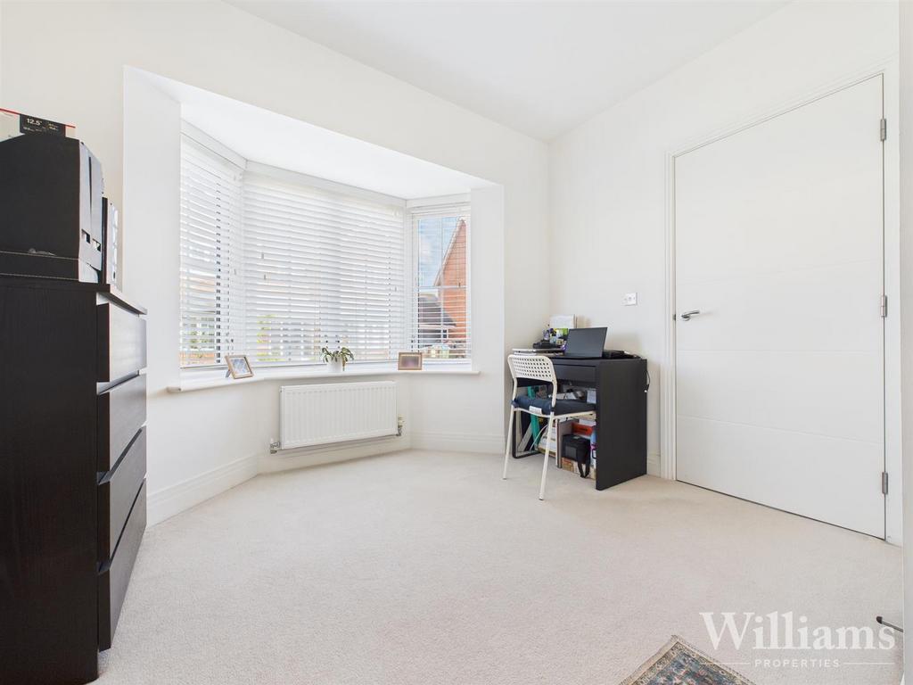 CAM02861 G0-PR0486-STILL007.jpg