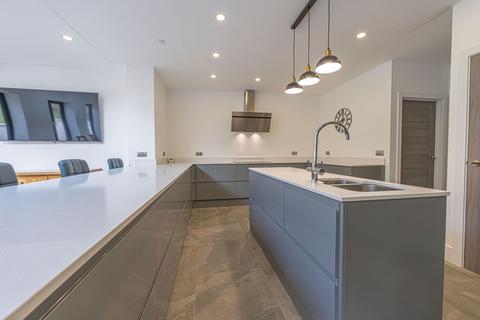 undefined, Royal Oak Hill, Christchurch, NP18
