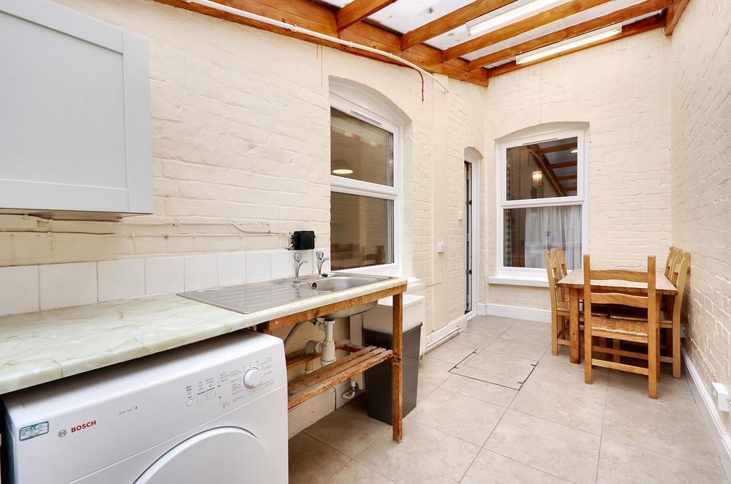Utility Room 1
