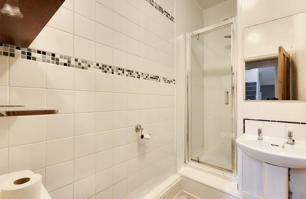 Shower Room 1