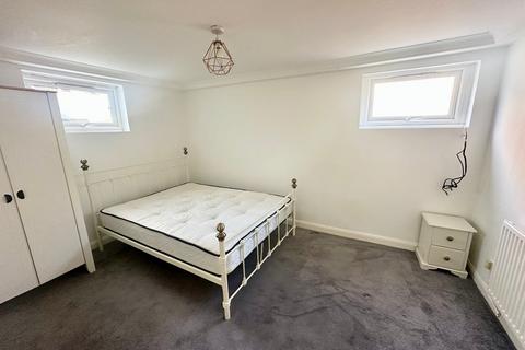 undefined, Leacroft, Staines-upon-Thames, TW18