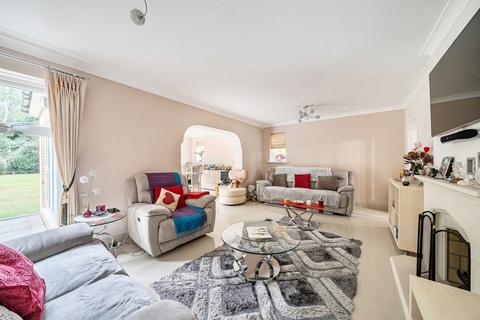 6 bedroom detached house for sale, Old Woking Road, Woking, Surrey, GU22