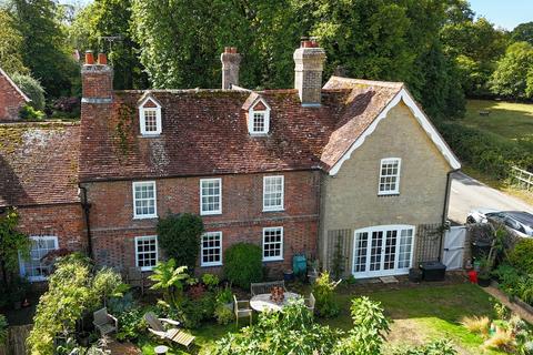 Estate Yard House High Street, Beaulieu, Brockenhurst, SO42 7YB