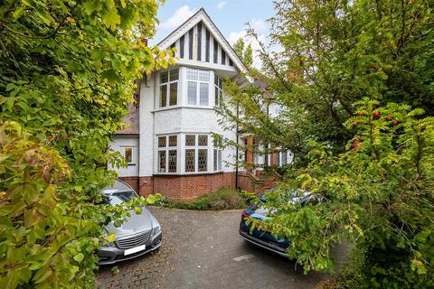 2 bedroom apartment for sale, 34 Russell Hill, Purley CR8