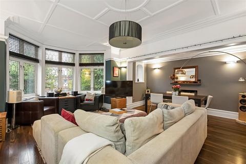 2 bedroom apartment for sale, 34 Russell Hill, Purley CR8