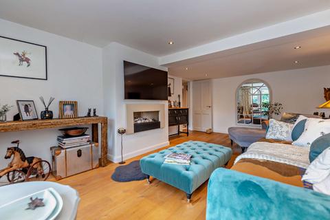 4 bedroom semi-detached house for sale, Warfield Street, Warfield, Bracknell, Berkshire